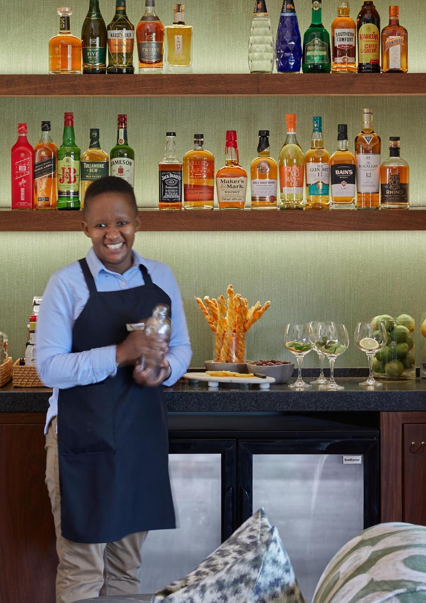 Kwandwe Private Game Reserve - Melton Manor Grahamstown Bagian luar foto